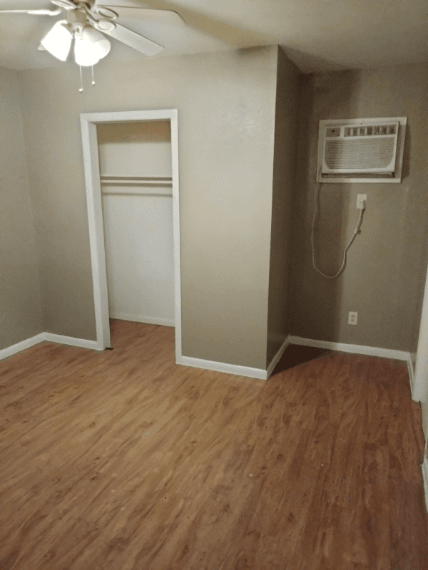 Waco Apartment: 3701 Sleeper Ave