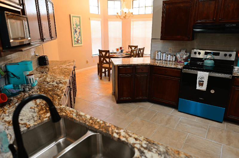 San Antonio House: 7011 Beechtrail