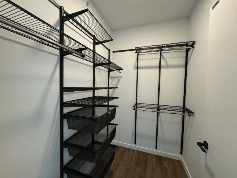 Chicago Condo: 144 N Aberdeen St
