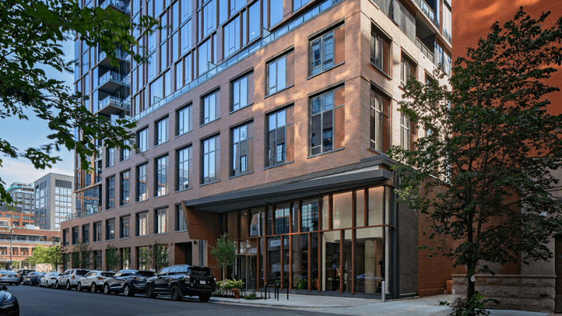 Chicago Condo: 144 N Aberdeen St