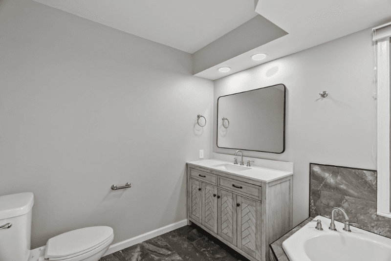 Webster Groves House: 8977 Big Bend Blvd