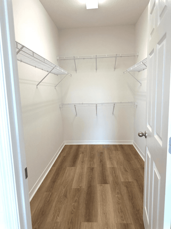 Lithia Townhome: 14043 Kite Ln