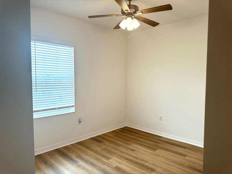 Lithia Townhome: 14043 Kite Ln