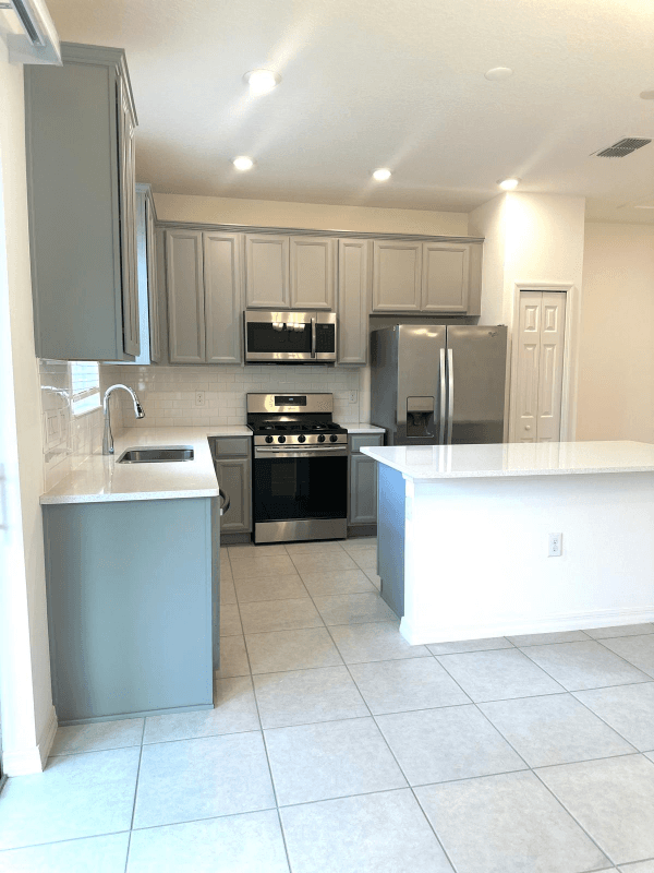 Lithia Townhome: 14043 Kite Ln