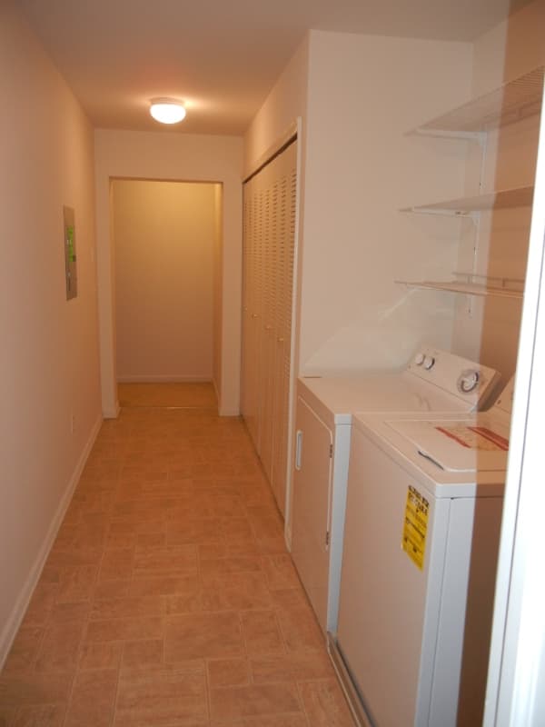 Northville Condo: 16803 Dover Dr