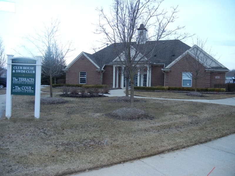 Northville Condo: 16803 Dover Dr