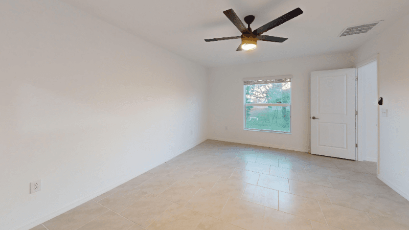 Cape Coral House: 1908 NW 26th Pl