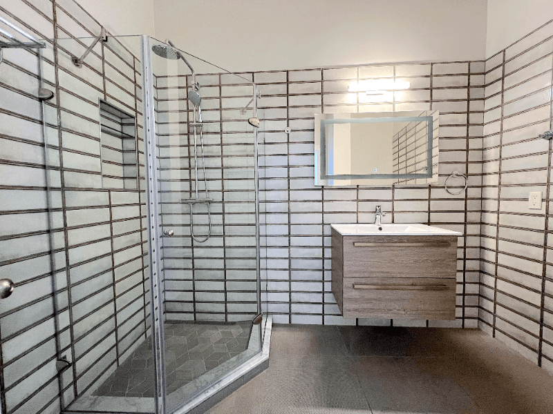 Detroit Condo: 1410 Gratiot Ave