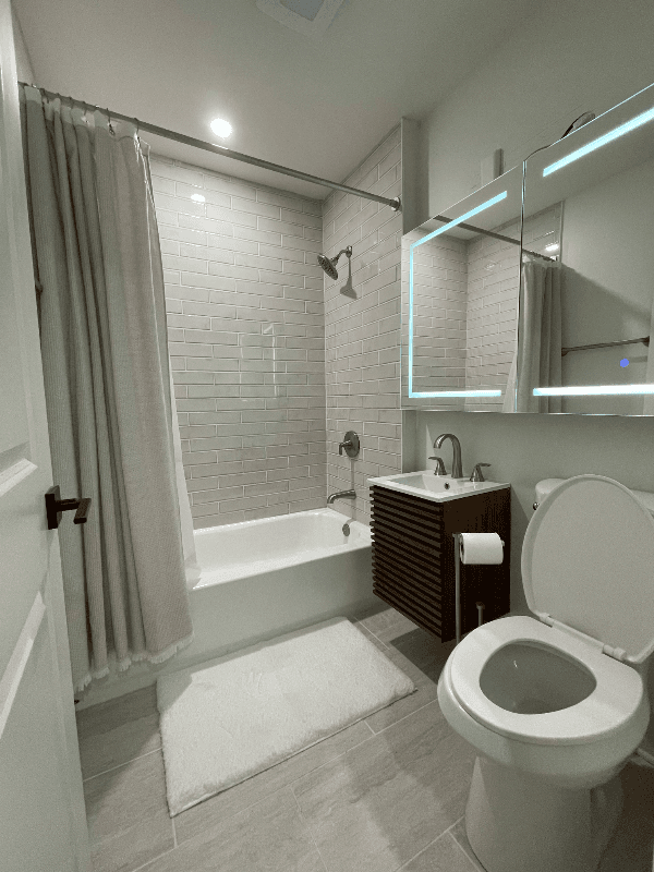 Doraville House: 3479 Allen Dr
