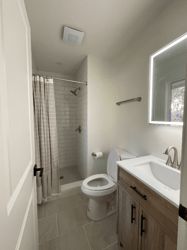 Doraville House: 3479 Allen Dr