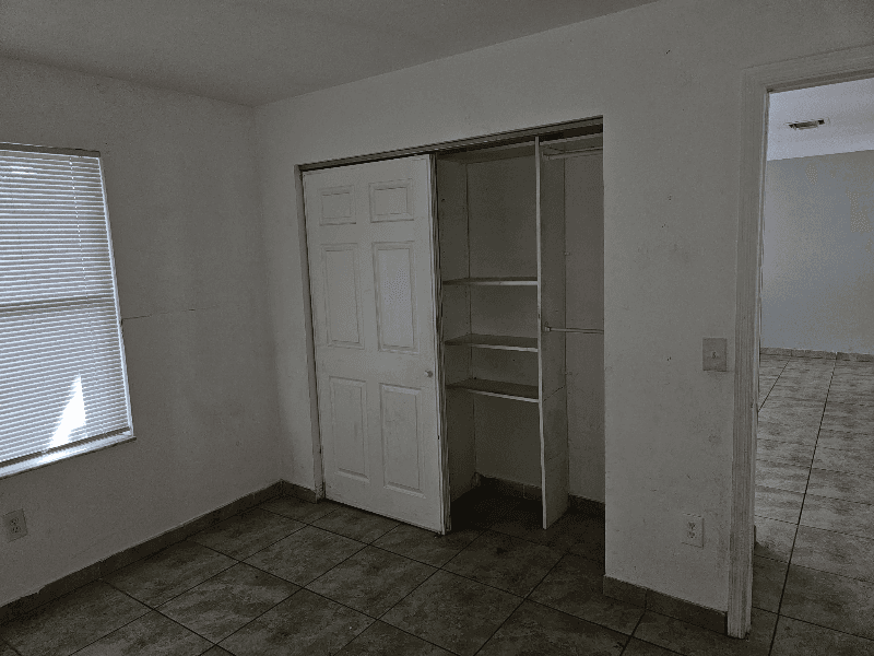 Hollywood House: 2746 johnson st