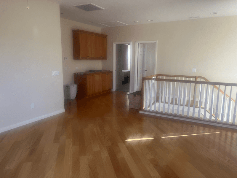 Camarillo House: 3047 Bridgehampton Way