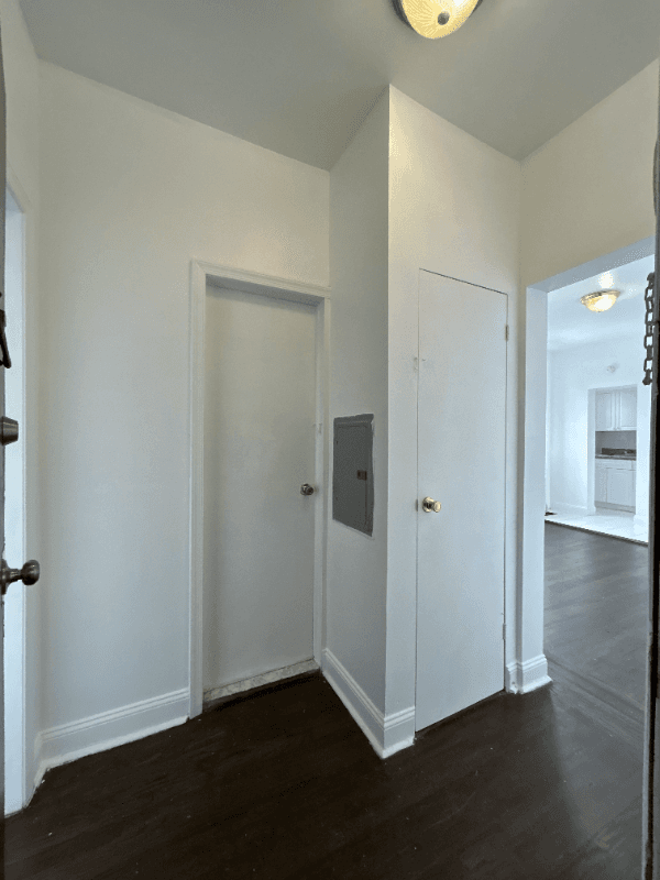 Jersey City Apartment: 35 Kensington Ave
