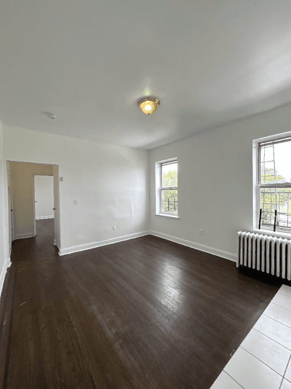 Jersey City Apartment: 35 Kensington Ave