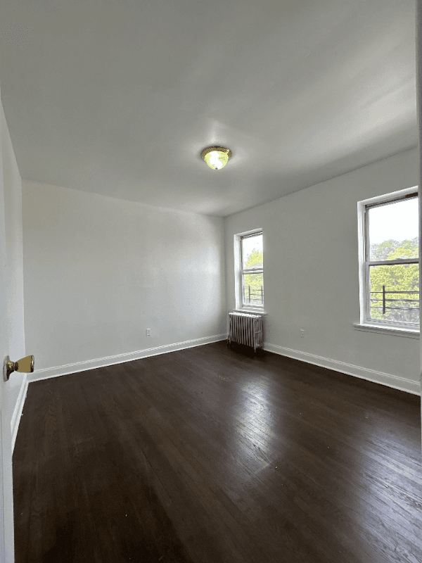 Jersey City Apartment: 35 Kensington Ave