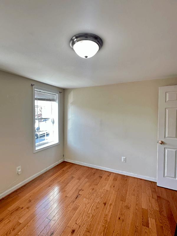 Baltimore Townhome: 123 parkin st
