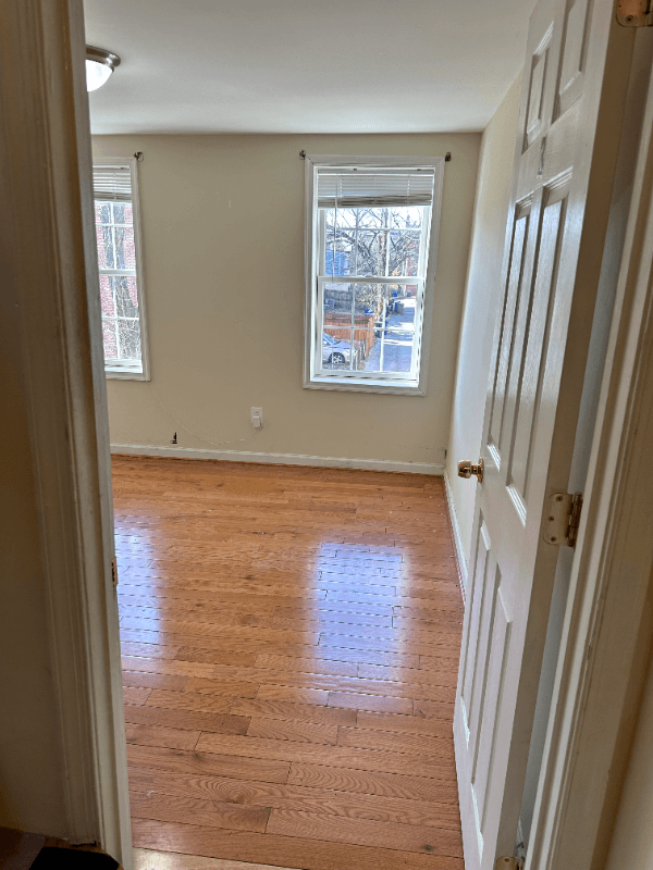 Baltimore Townhome: 123 parkin st