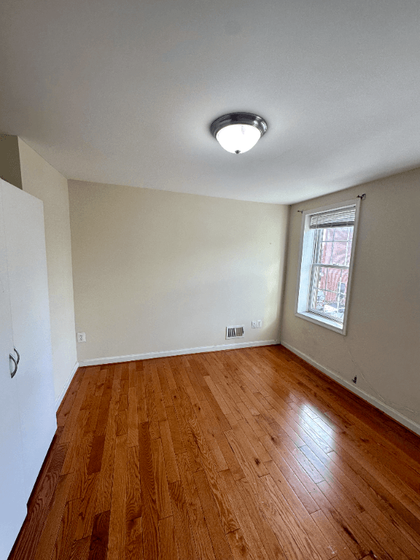 Baltimore Townhome: 123 parkin st