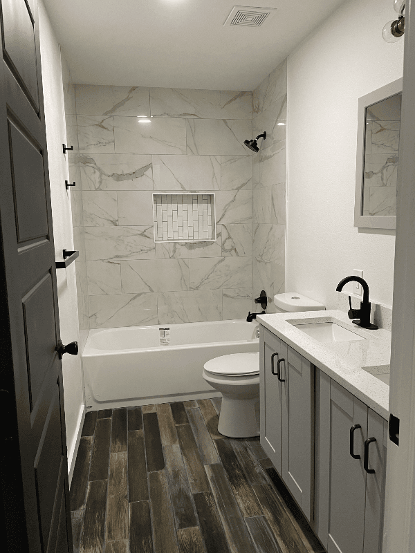 Carlisle House: 421 Willard D Lewis St