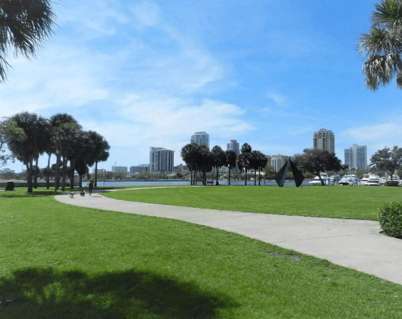 Saint Petersburg House: 1821 30th Ave N