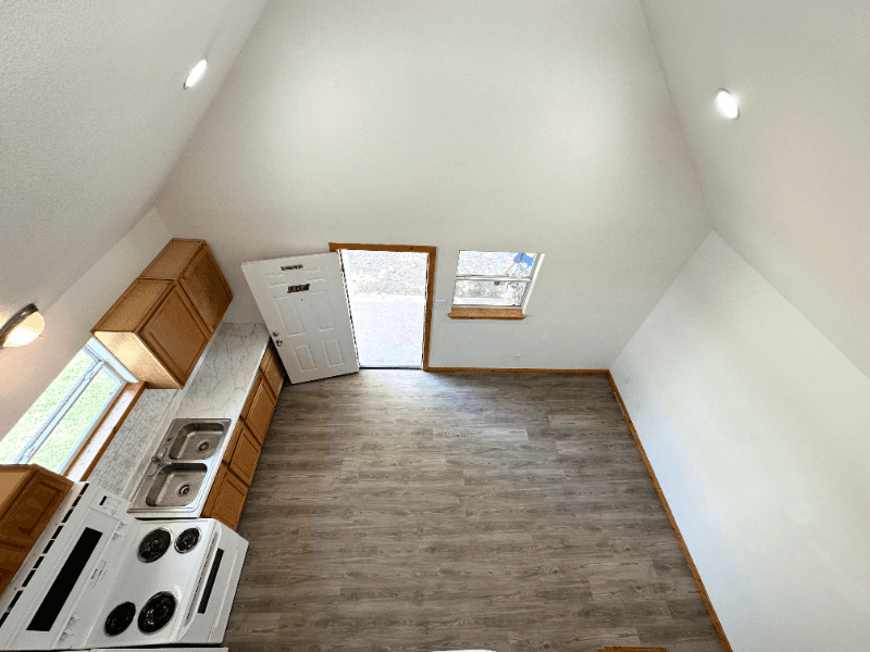 Stockdale Apartment: 403 Free Timber Lane