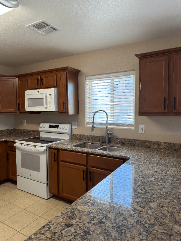 Las Cruces Apartment: 6345 Reynolds Drive