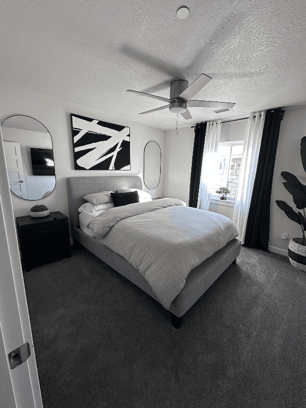 Victorville House: 178 Lakeview