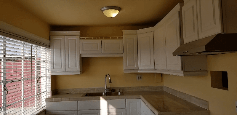 Palmdale House: 22317 East Avenue O