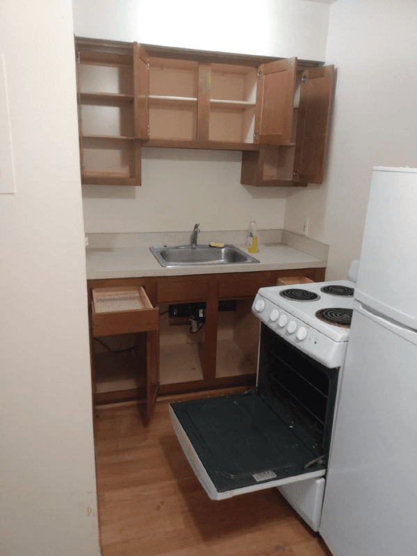 Berkley Apartment: 3295 Coolidge Hwy