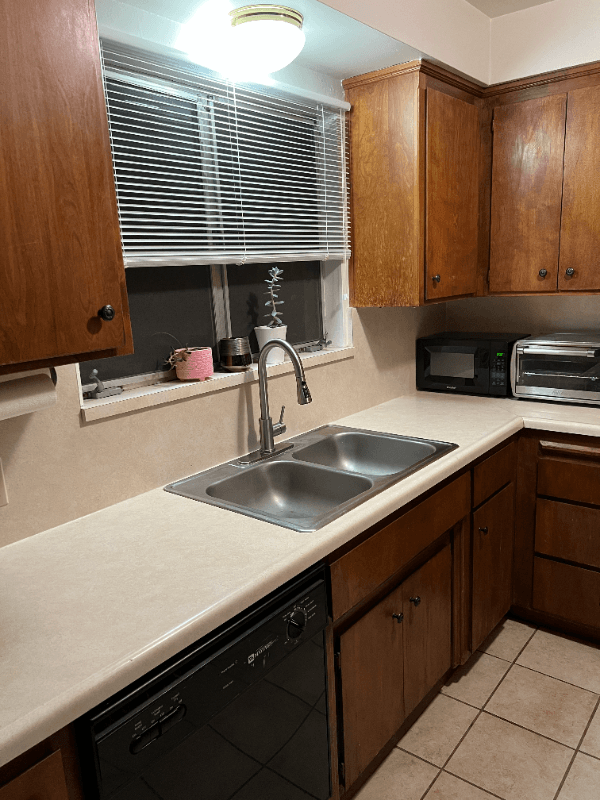 West Sacramento House: 1041 Clarendon Street