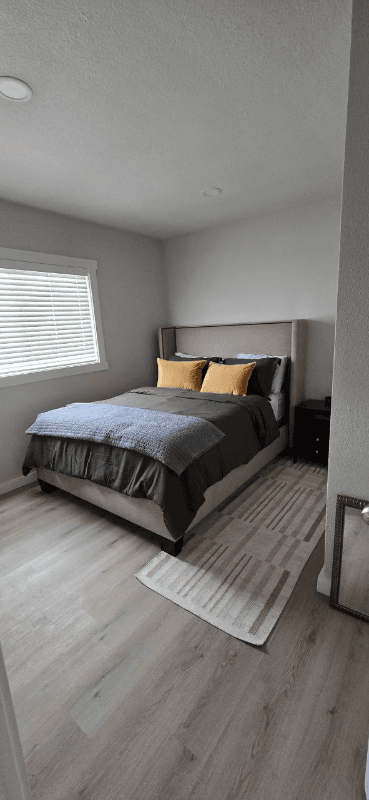 Moses Lake Other: 3013 W. Lakeside Drive