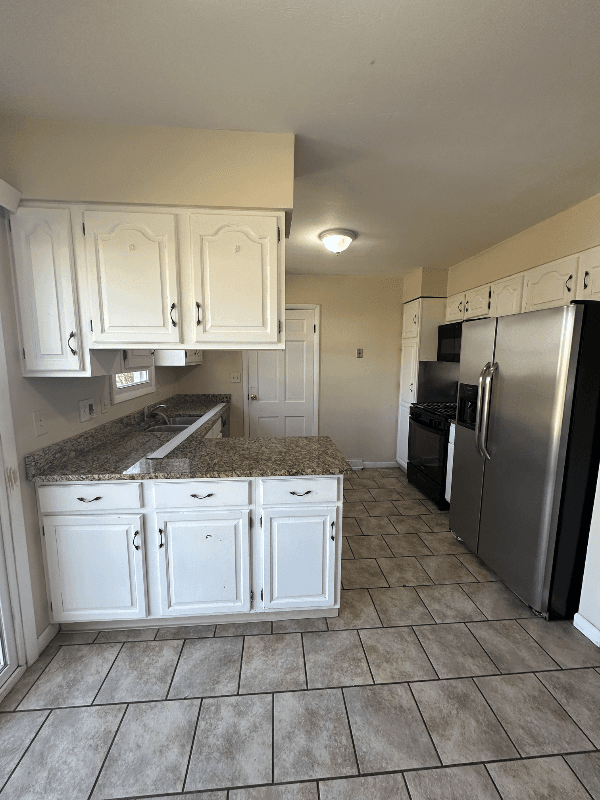 Reynoldsburg House: 6902 Ardelle Dr.