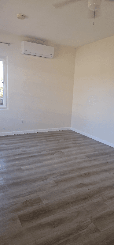San Diego House: 3871 Superba St