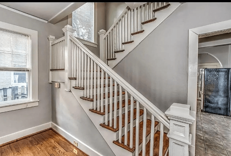 Augusta House: 349 Broad St