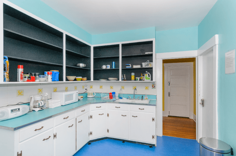 Asheville Single Room: 28 Ravenscroft Drive