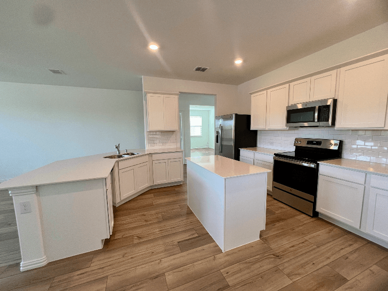 Fate House: 232 Jenkinson Dr