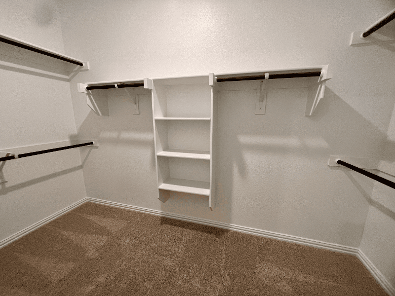 Fate House: 232 Jenkinson Dr