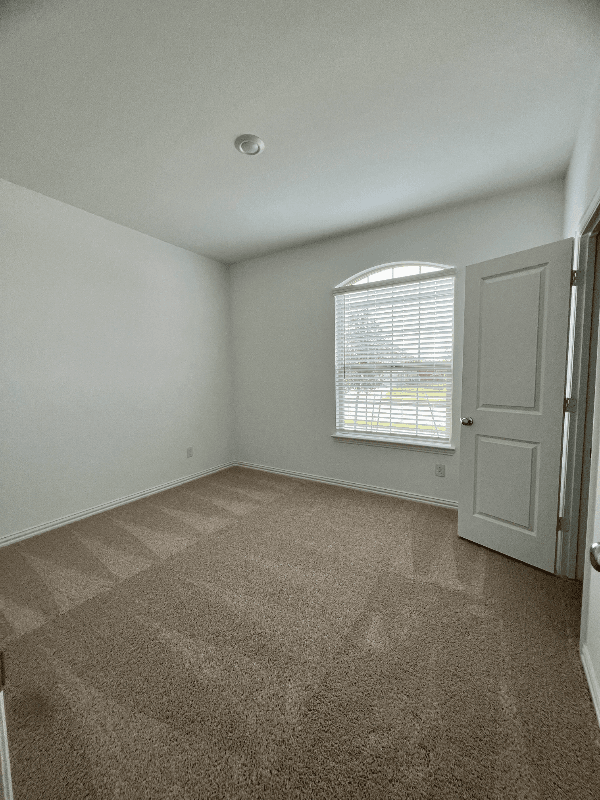 Fate House: 232 Jenkinson Dr