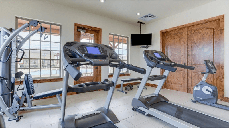 Fate House: 232 Jenkinson Dr