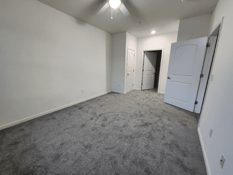 Somerset Apartment: 510 Hamilton St
