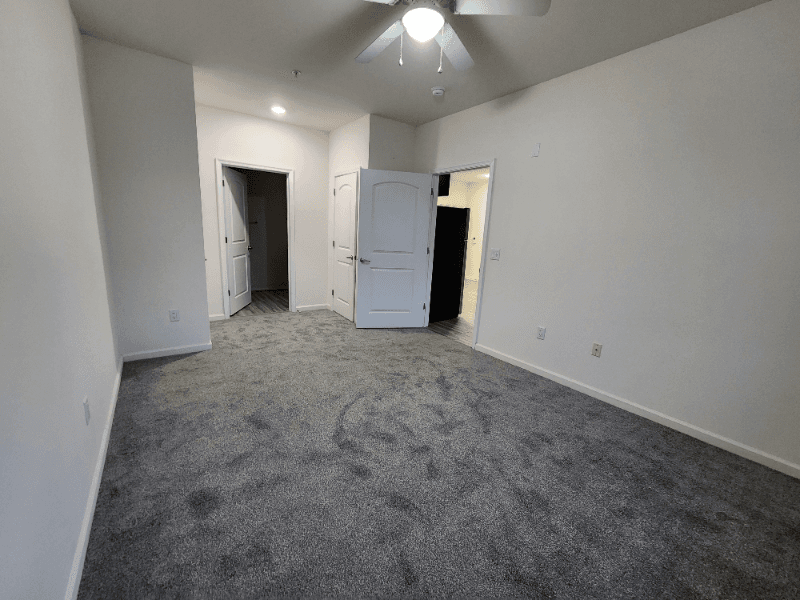 Somerset Apartment: 510 Hamilton St