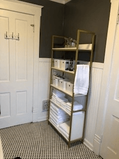 Danville Single Room: 419 N Gilbert St.