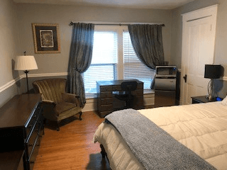 Danville Single Room: 419 N Gilbert St.