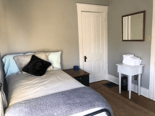 Danville Single Room: 419 N Gilbert St.
