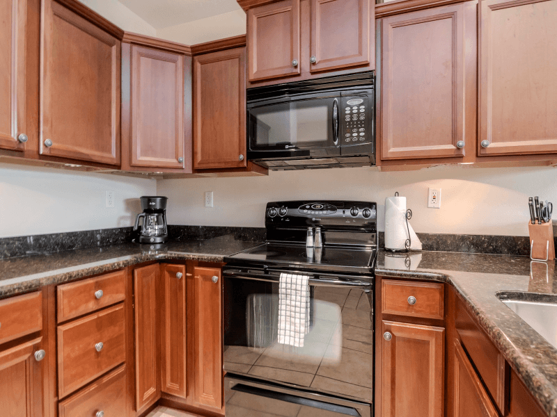 Tampa Condo: 13941 Clubhouse Dr