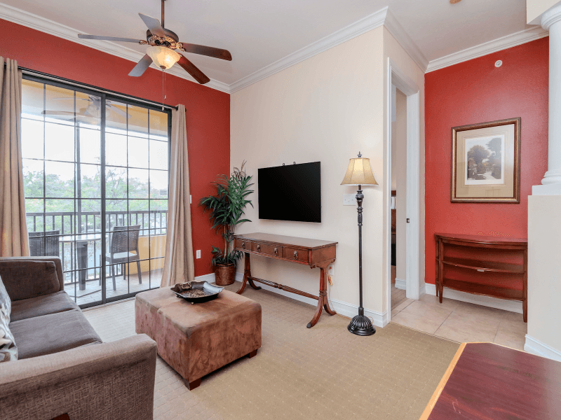 Tampa Condo: 13941 Clubhouse Dr