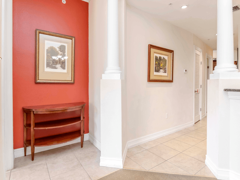 Tampa Condo: 13941 Clubhouse Dr