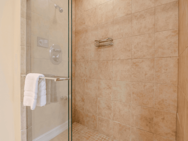 Tampa Condo: 13941 Clubhouse Dr