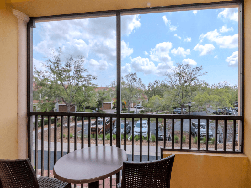 Tampa Condo: 13941 Clubhouse Dr