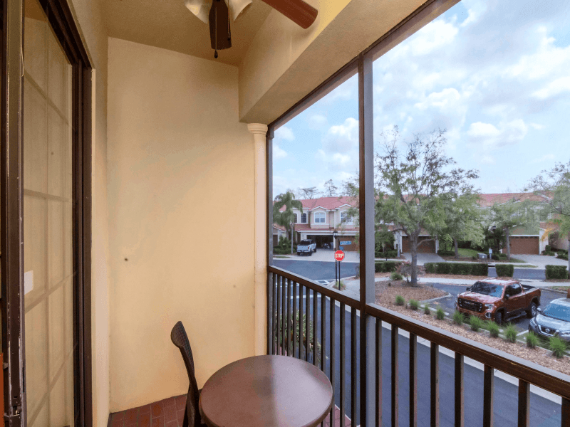 Tampa Condo: 13941 Clubhouse Dr